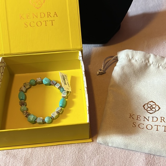 Kendra Scott Ember Bracelet in Variegated Turquoise Magnesite + earrings bundle - Picture 10 of 12